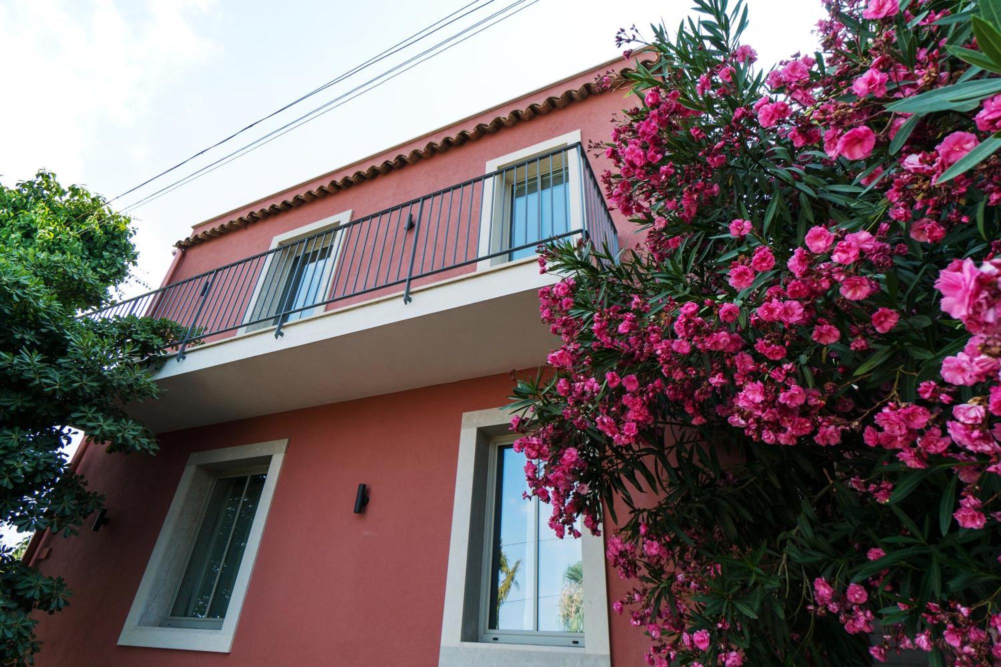 The Charming House Apartment Taormina Exterior photo